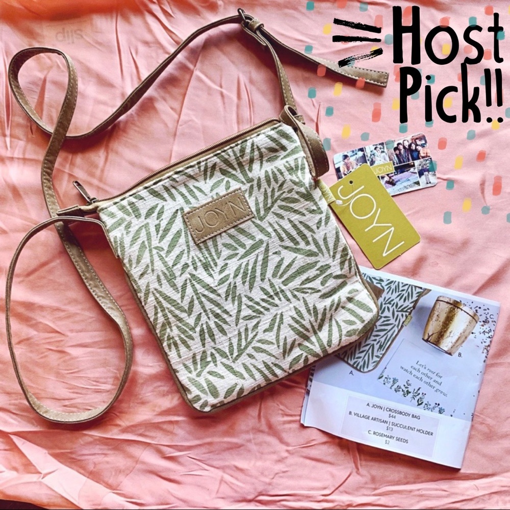 HOST PICK🙌🏻NWT Joyn Handmade Palm Leaf Crossbody